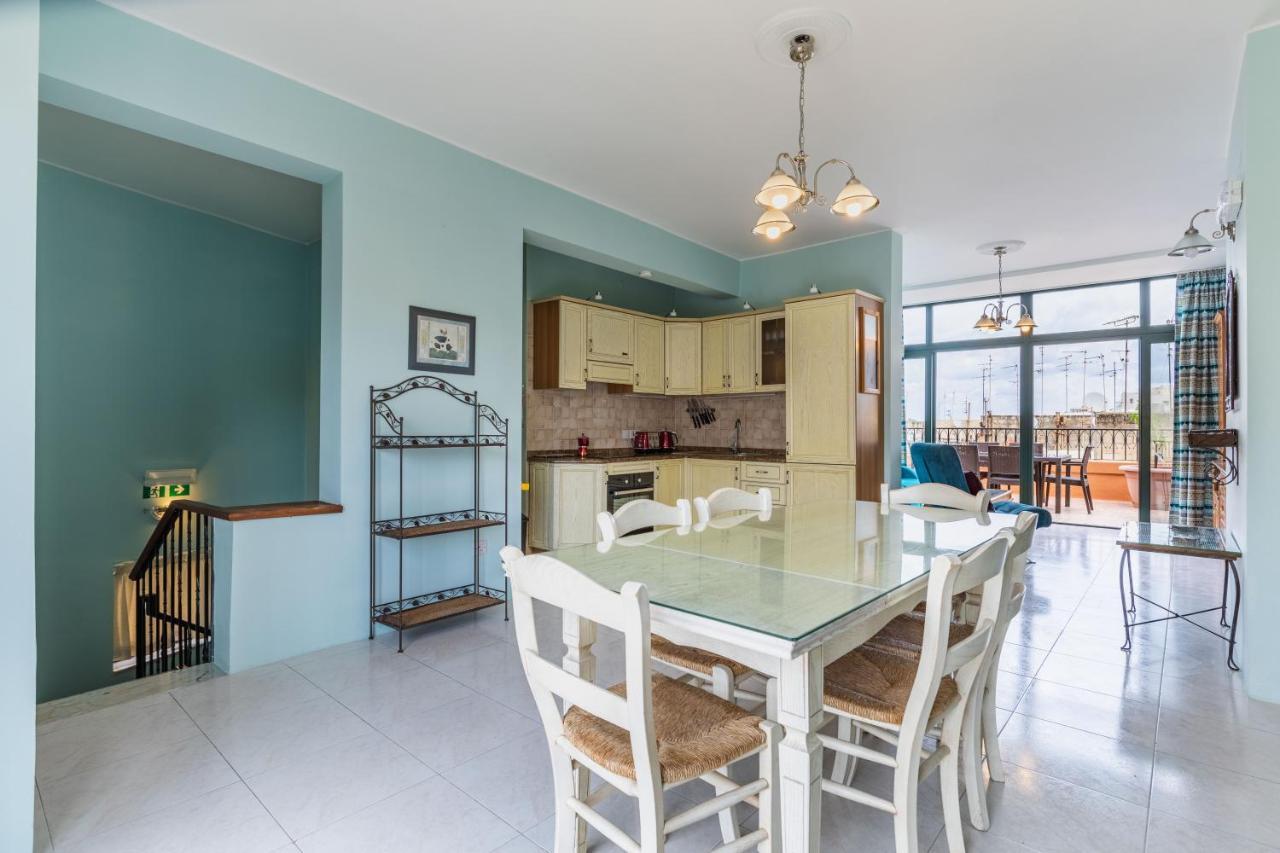 Fantastic 3 Bedroom Duplex Penthouse With Terrace Слима Экстерьер фото